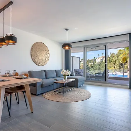 Modern Apartment With Sea And Poolview Fuengirola