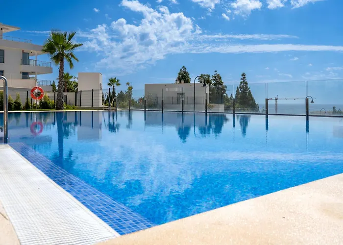 Modern Apartment With Sea And Poolview Apartment *