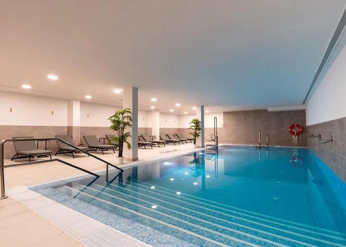 Modern Apartment With Sea And Poolview *