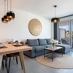 Διαμέρισμα Modern With Sea And Poolview